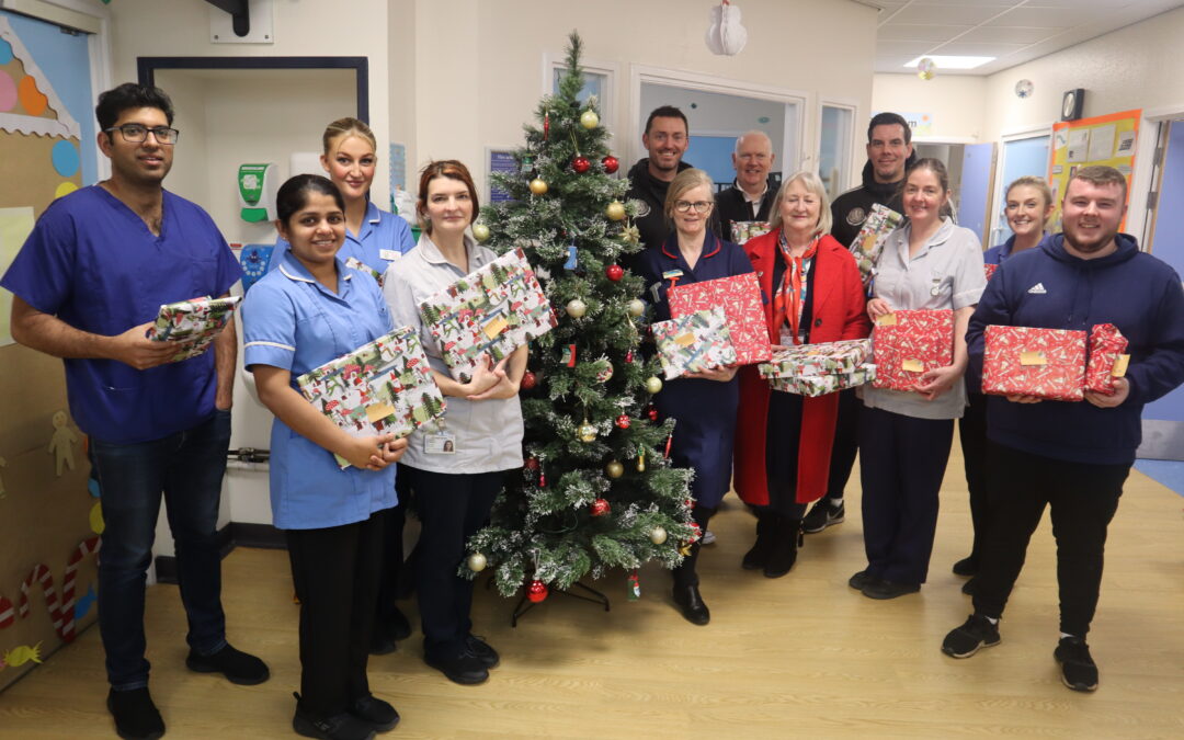 Macclesfield FC Community Sports Trust launches Annual Christmas Present Fundraiser for Macclesfield Hospital’s Children’s Ward